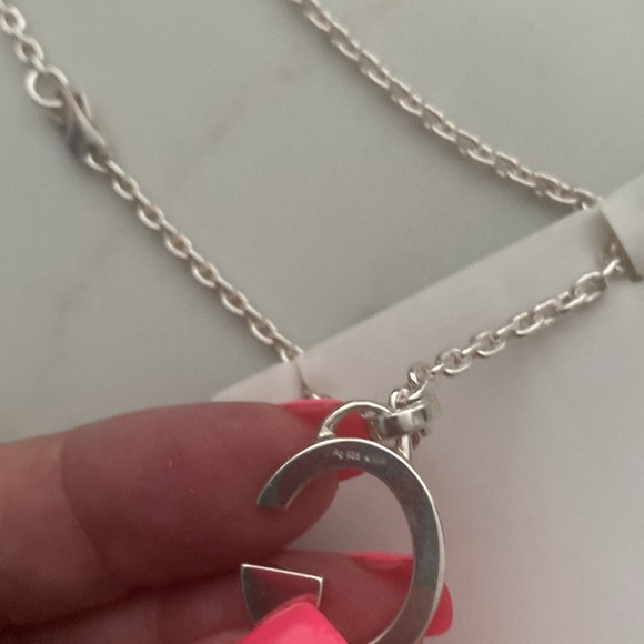 GUCCI Statement G necklace. Sterling Silver 925. New in box - Picture 6 of 9